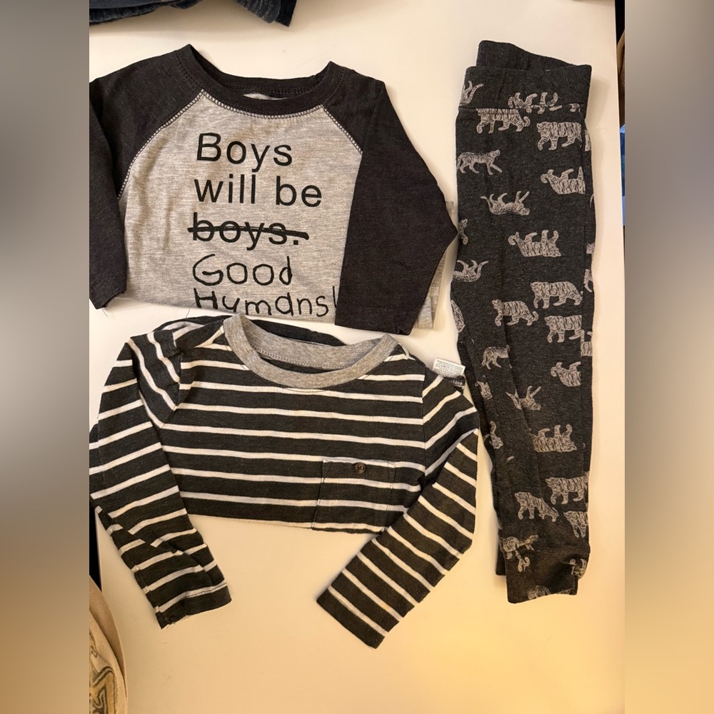 Boys' Striped and Graphic  Set - Black and Gray